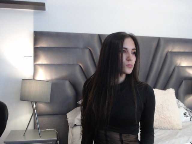 Live sex webcam photo for majo-20 #259929238