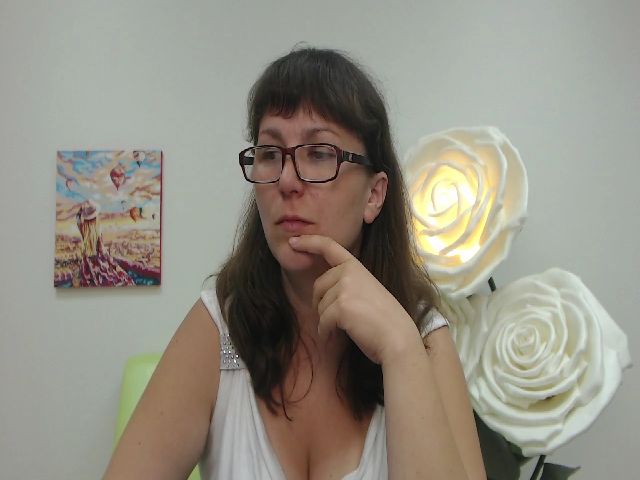 Live sex webcam photo for AliceInks #257035542