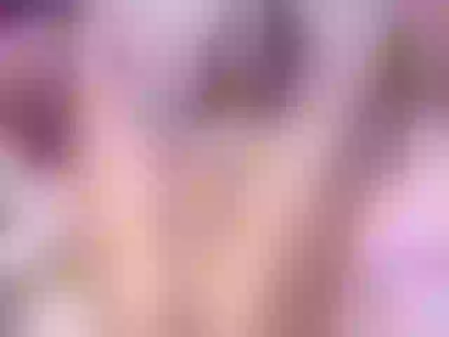 Live sex webcam photo for EmmySweett #256081882