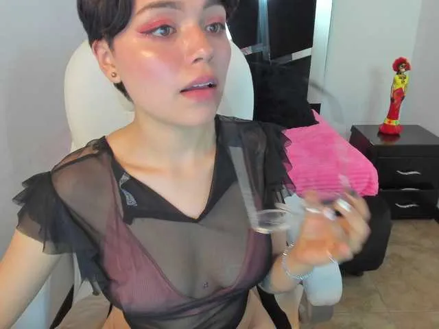 Live sex webcam photo for reiven-brown #241282837