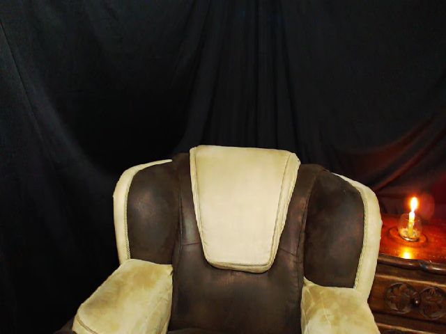 Live sex webcam photo for AriannaRomety #253431579