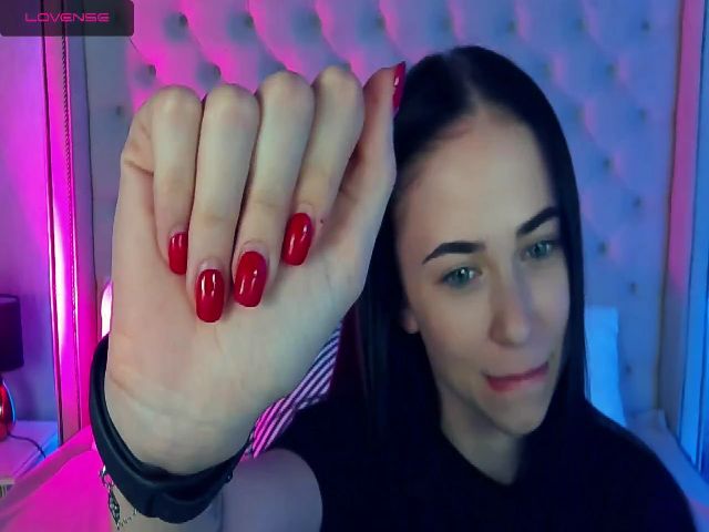 Live sex webcam photo for MilkaBabyDoll #255715086