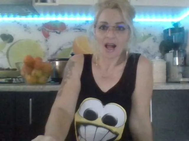 Live sex webcam photo for yzabel #240982010