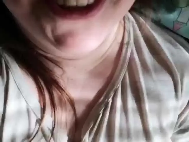 Live sex webcam photo for Princess888 #241358443