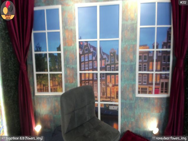 Live sex webcam photo for xJoannaBearX #264530873