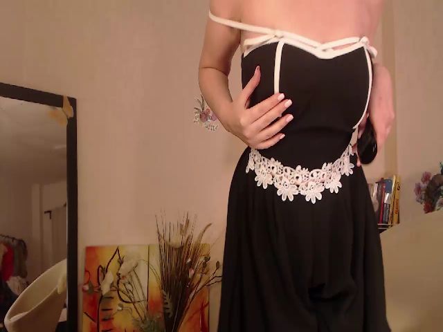 Live sex webcam photo for OzzyVal #261637272