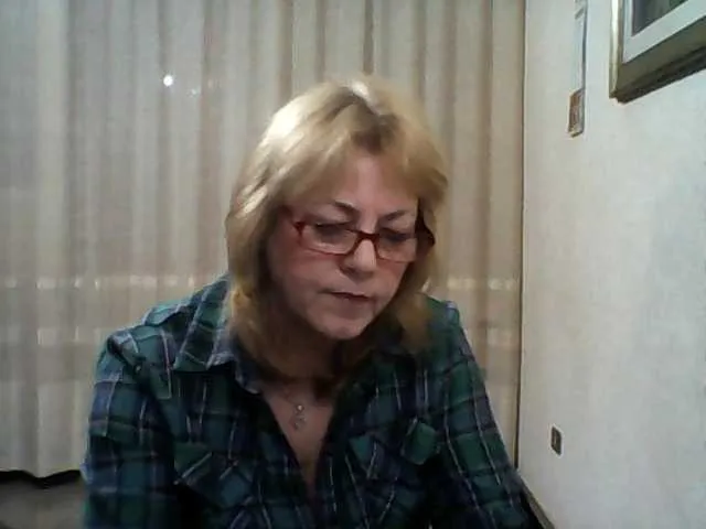 Live sex webcam photo for pussyboom11 #241065132