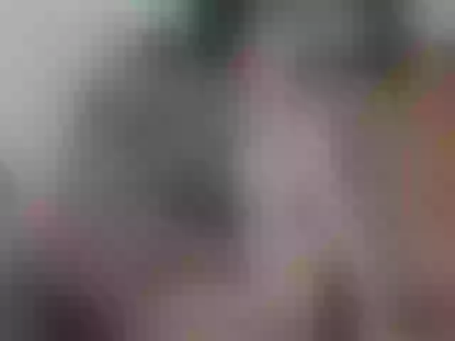 Live sex webcam photo for Evocative1 #241005484