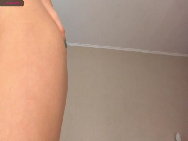 Live sex webcam photo for LustyOlya #262629307