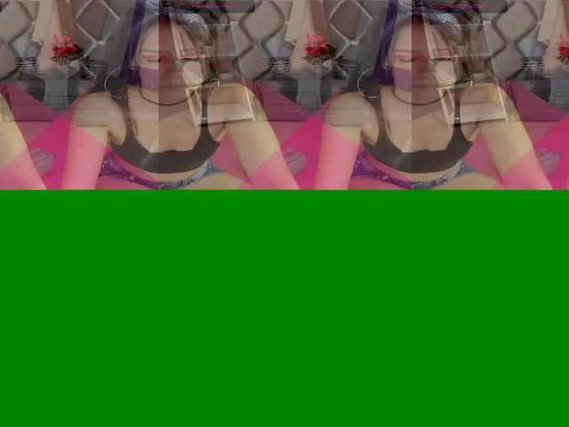Live sex webcam photo for ColletteJones #241041227
