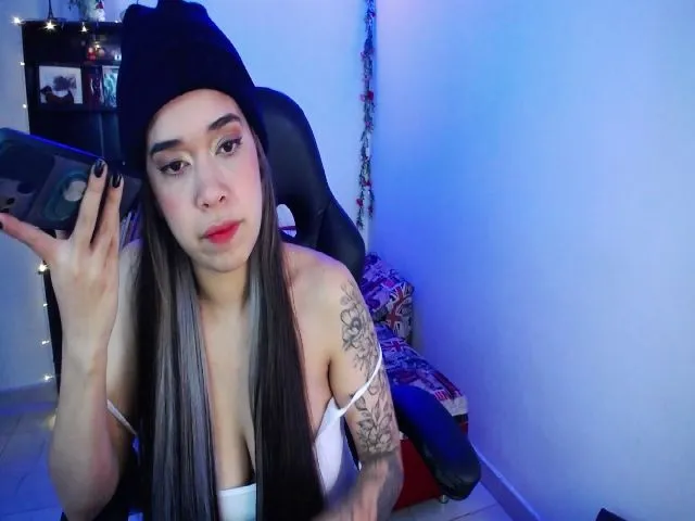 Live sex webcam photo for Anyablack2 #263933962