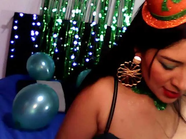 Live sex webcam photo for CarlyWild #241249443