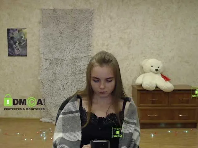 Live sex webcam photo for z-----------z #240934074