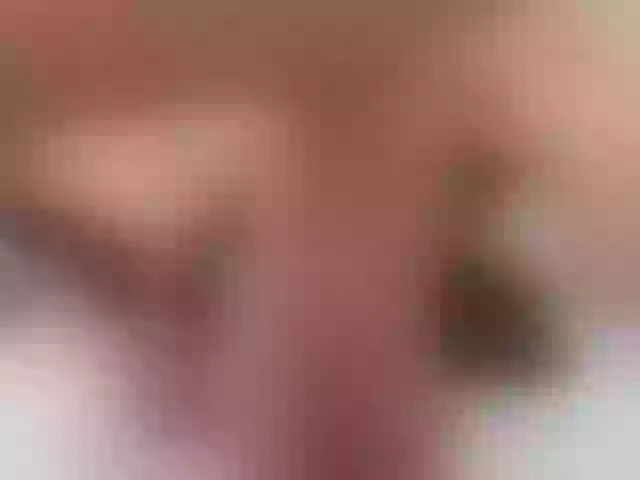 Live sex webcam photo for Laura_soe #254345471
