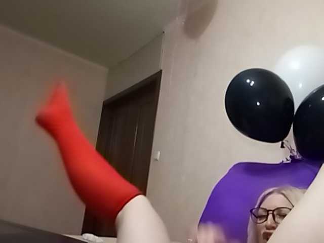 Live sex webcam photo for Sexywoman999 #241130301