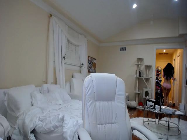 Live sex webcam photo for SandraGPopa #263476689