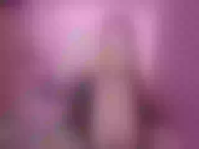 Live sex webcam photo for PtiMermaid #253711834
