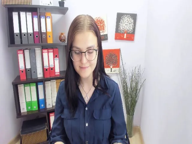 Live sex webcam photo for EvaMild #258421019