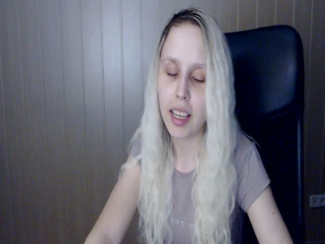 Live sex webcam photo for Ultrassexy #253894620