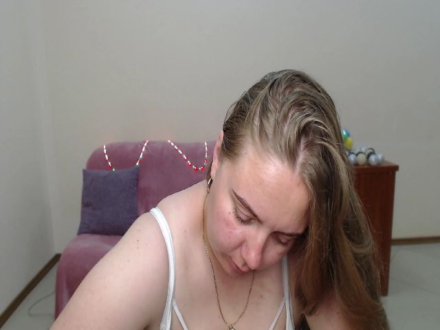 Live sex webcam photo for XArinasoll #262772573