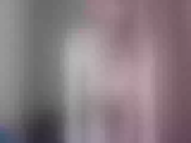 Live sex webcam photo for HotSwJenna #253658788