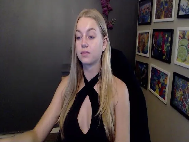 Live sex webcam photo for LUSTerica #259789366