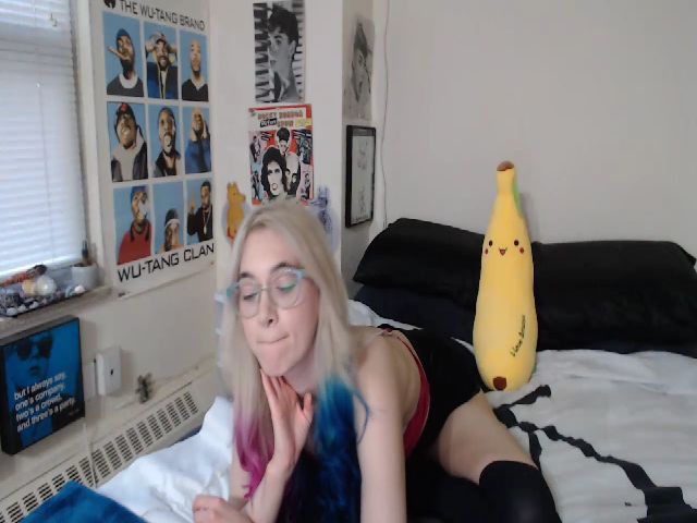 Live sex webcam photo for AnnaTame #258964796