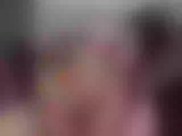 Live sex webcam photo for Noonalatin #252591594