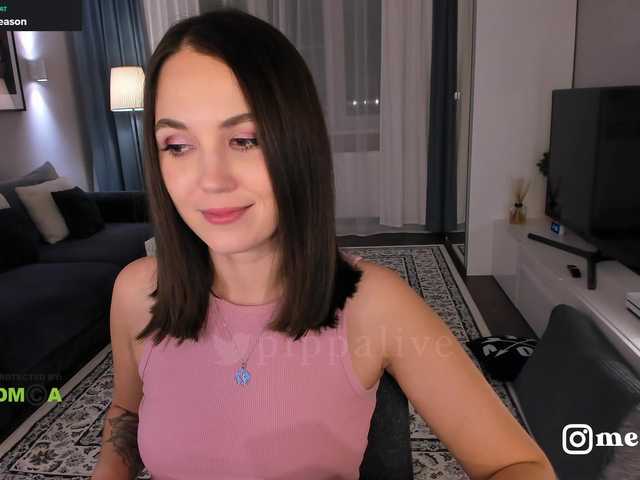 Live sex webcam photo for pippalee #241592265
