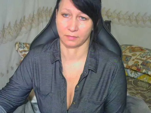 Live sex webcam photo for xxdaryaxx #241204498