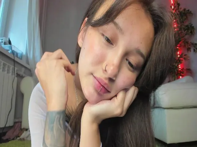 Live sex webcam photo for Littlewetgirl #263654868