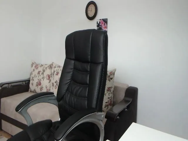 Live sex webcam photo for Helua54 #264190315