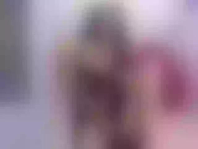 Live sex webcam photo for CaringSophie #255425776