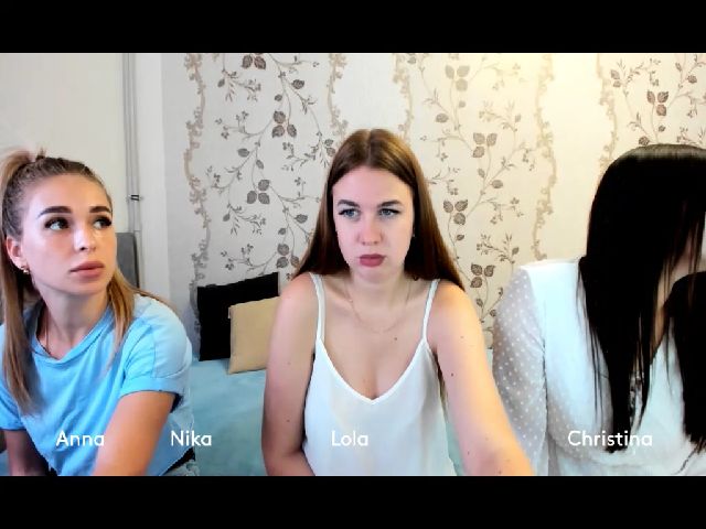 Live sex webcam photo for SweeetBerrry #257397445