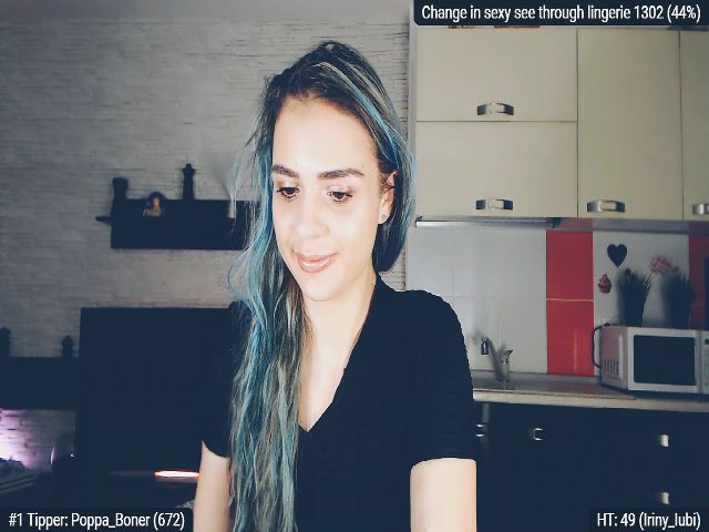 Live sex webcam photo for IrinyRay #252687953