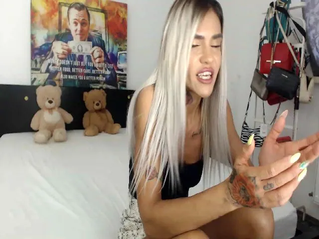 Live sex webcam photo for InnaSense #261997932