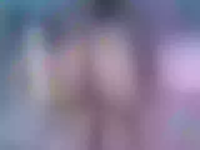 Live sex webcam photo for Leiah #262891442