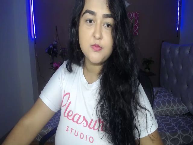 Live sex webcam photo for Mia_palmira #254468584