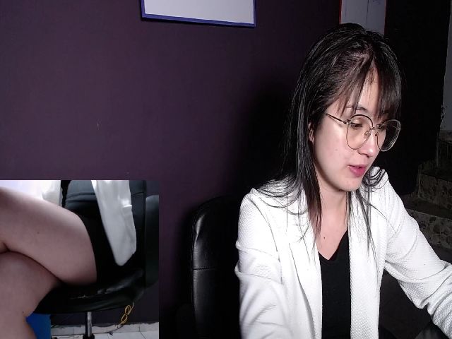 Live sex webcam photo for Charlotte_3x #253539289