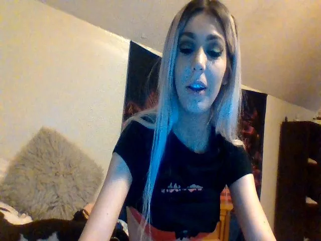 Live sex webcam photo for StacieNaughty #255871803