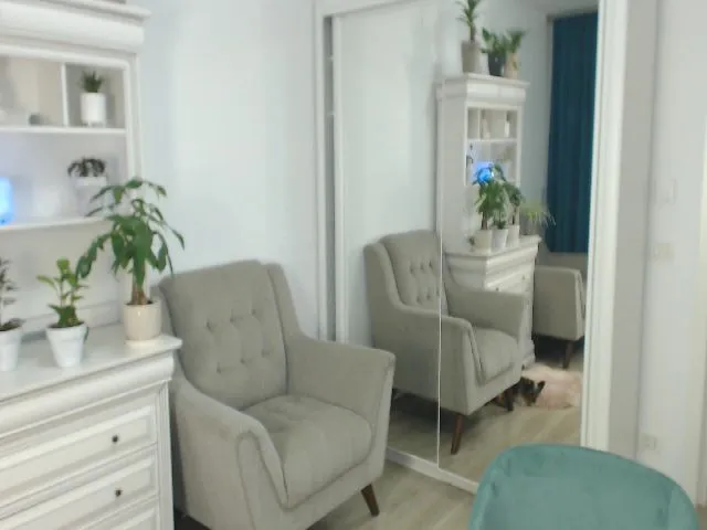 Live sex webcam photo for WildRose__ #255867866