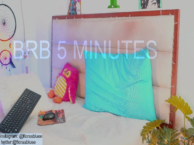 Live sex webcam photo for Mysticgirlll #262162035