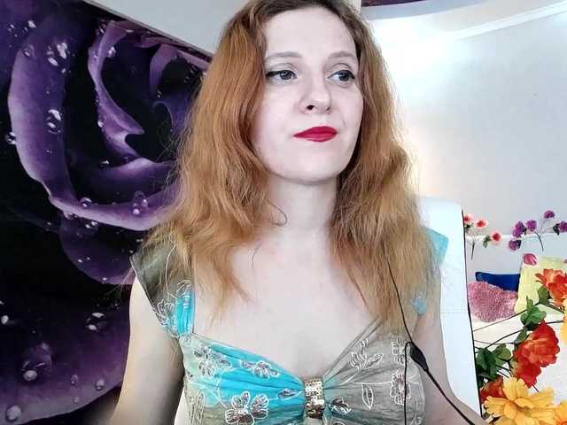 Live sex webcam photo for ladybigsmile #241344090