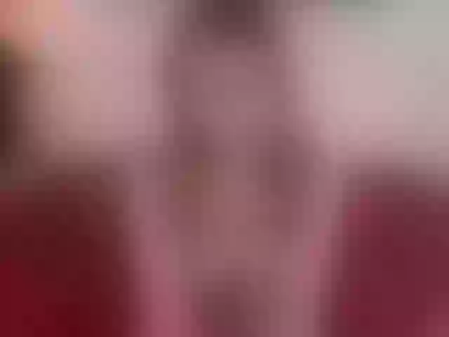 Live sex webcam photo for MeowCuty #241475346
