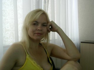 Live sex webcam photo for LakiFlame #240493366