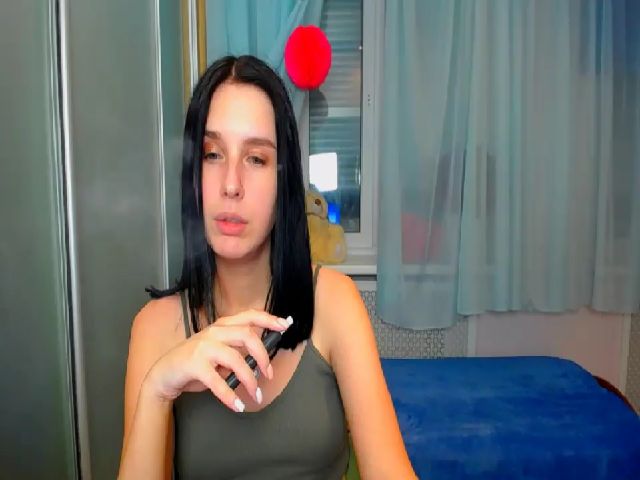 Live sex webcam photo for Lin_Elisss #260801484