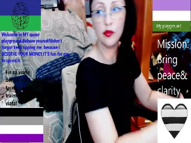 Live sex webcam photo for ImperatrizaS #252652436