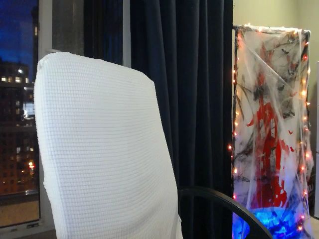 Live sex webcam photo for Angie_Wild #255428484