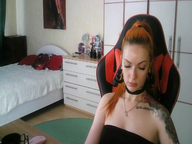 Live sex webcam photo for LuckyStarlet #262040127