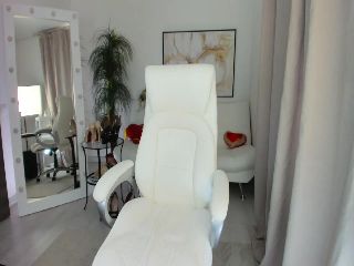 Live sex webcam photo for VictoriaKorff #252117490